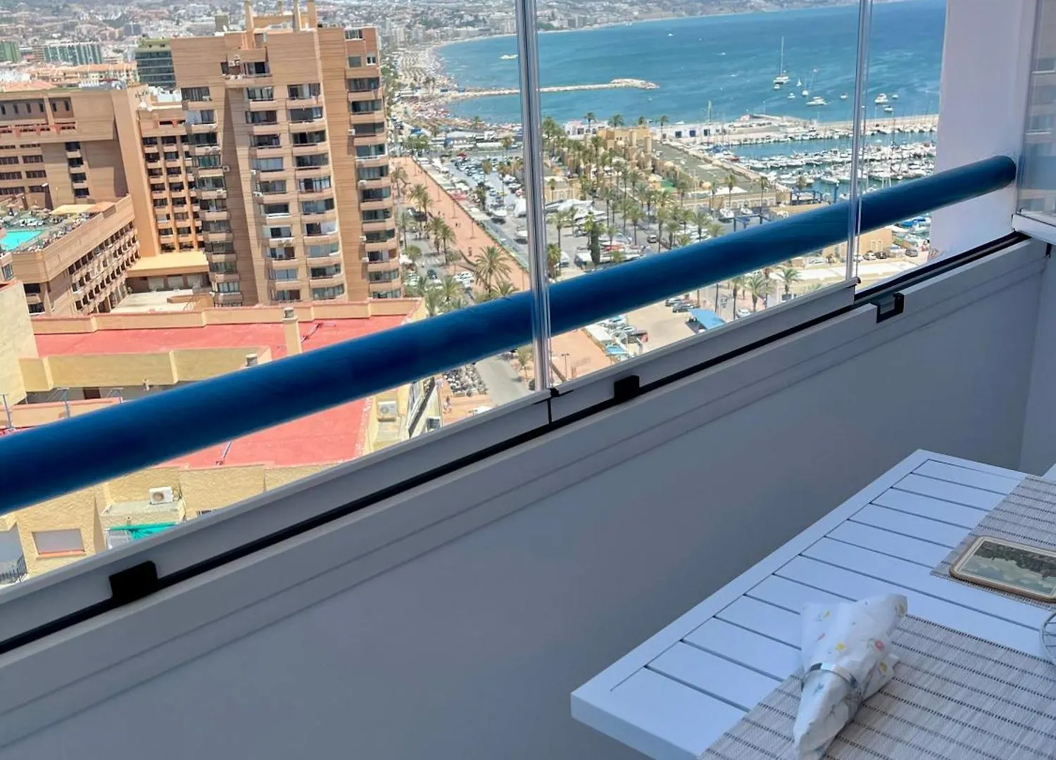 Sunny Beachside Retreat With Mountain And Sea Views Fuengirola 0*,  Spain