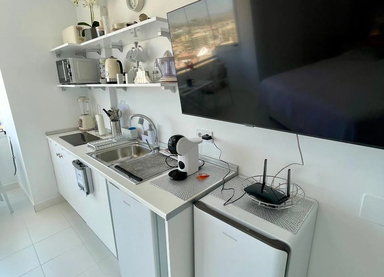 Sunny Beachside Retreat With Mountain And Sea Views Fuengirola 0*,  Spain